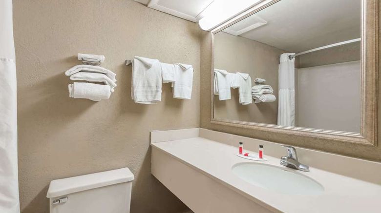 <b>Super 8 Miamisburg Dayton S Area Room</b>. Images powered by <a href="https://iceportal.shijigroup.com/" title="IcePortal" target="_blank">IcePortal</a>.
