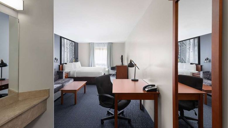 <b>Super 8 Sainte Agathe Des Monts Suite</b>. Images powered by <a href="https://iceportal.shijigroup.com/" title="IcePortal" target="_blank">IcePortal</a>.