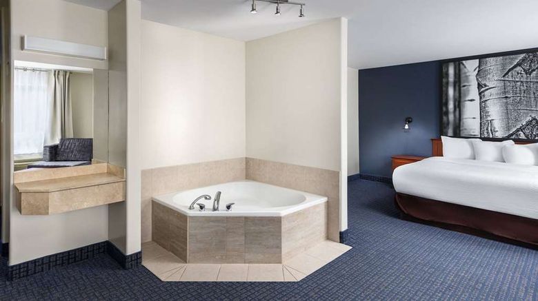 <b>Super 8 Sainte Agathe Des Monts Suite</b>. Images powered by <a href="https://iceportal.shijigroup.com/" title="IcePortal" target="_blank">IcePortal</a>.