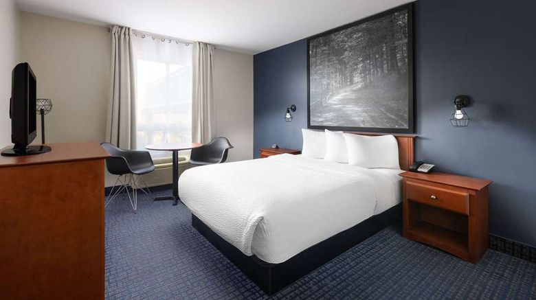 <b>Super 8 Sainte Agathe Des Monts Room</b>. Images powered by <a href="https://iceportal.shijigroup.com/" title="IcePortal" target="_blank">IcePortal</a>.