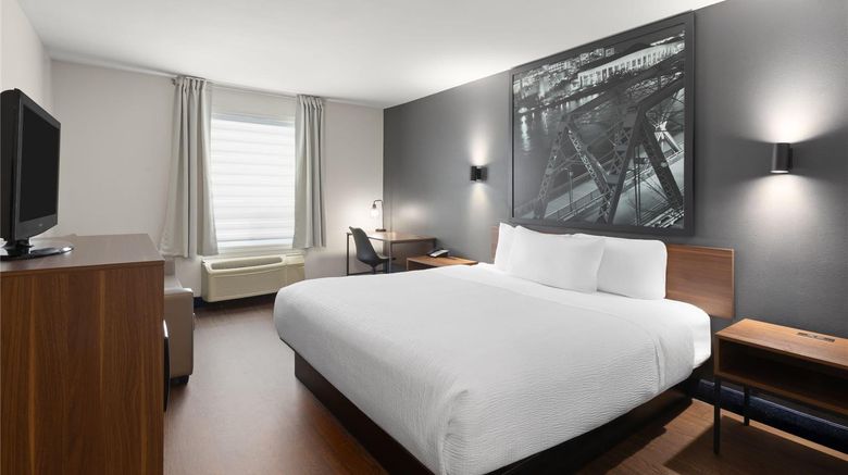 <b>Super 8 Trois-Rivieres Room</b>. Images powered by <a href="https://iceportal.shijigroup.com/" title="IcePortal" target="_blank">IcePortal</a>.