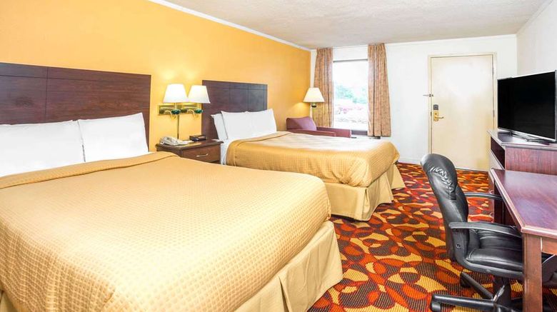 <b>Days Inn Salem Room</b>. Images powered by <a href="https://iceportal.shijigroup.com/" title="IcePortal" target="_blank">IcePortal</a>.