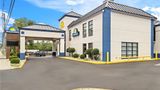 <b>Days Inn Salem Exterior</b>. Images powered by <a href="https://iceportal.shijigroup.com/" title="IcePortal" target="_blank">IcePortal</a>.