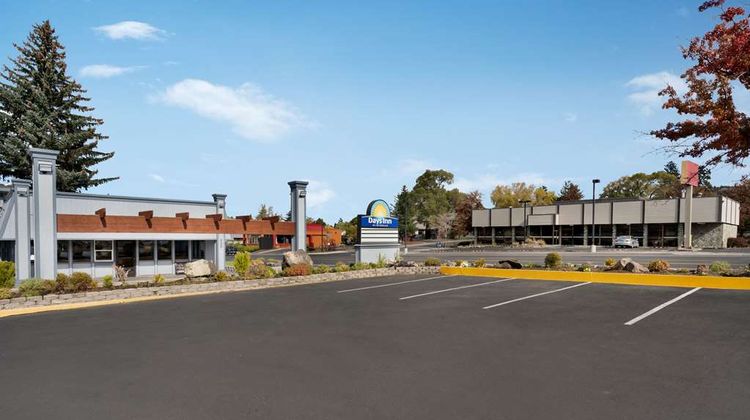 Days Inn Bend Exterior