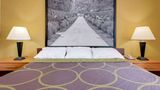 Super 8 Allentown Room