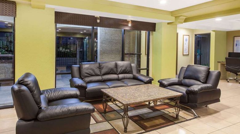 <b>Days Inn San Jose Milpitas Lobby</b>. Images powered by <a href="https://iceportal.shijigroup.com/" title="IcePortal" target="_blank">IcePortal</a>.
