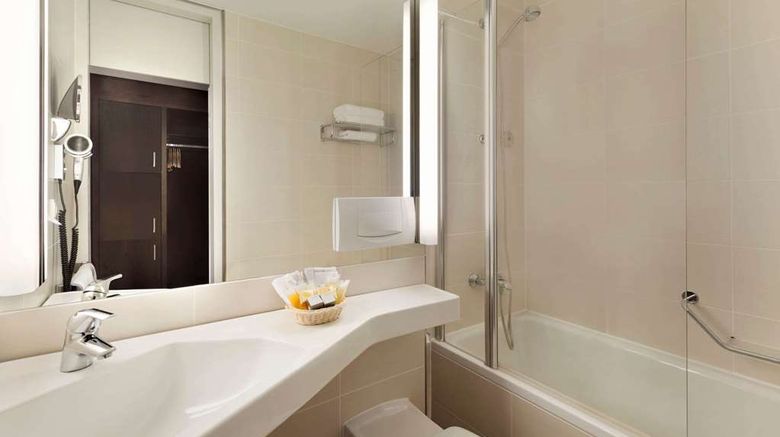 <b>Ramada Nuernberg Parkhotel Room</b>. Images powered by <a href="https://iceportal.shijigroup.com/" title="IcePortal" target="_blank">IcePortal</a>.