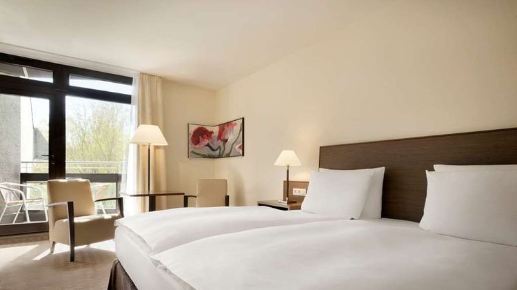 Ramada Nuernberg Parkhotel Room