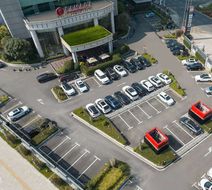 Ramada Plaza Optics Valley Wuhan Exterior