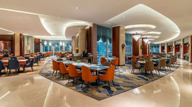 <b>Ramada Plaza Taian Restaurant</b>. Images powered by <a href="https://iceportal.shijigroup.com/" title="IcePortal" target="_blank">IcePortal</a>.