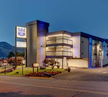 Knights Inn Kamloops Exterior