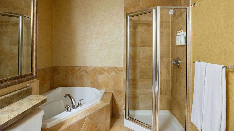 Days Inn Cranbrook Suite