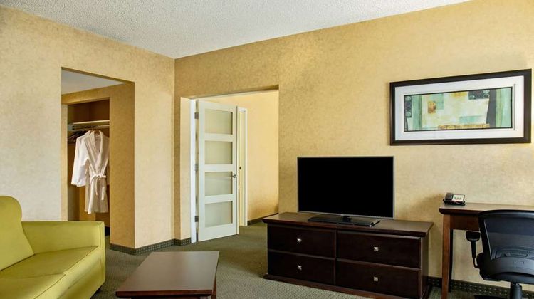 Days Inn Cranbrook Suite