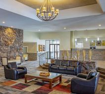 Days Inn Cranbrook Lobby