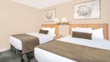 Howard Johnson Downtown Kamloops Room