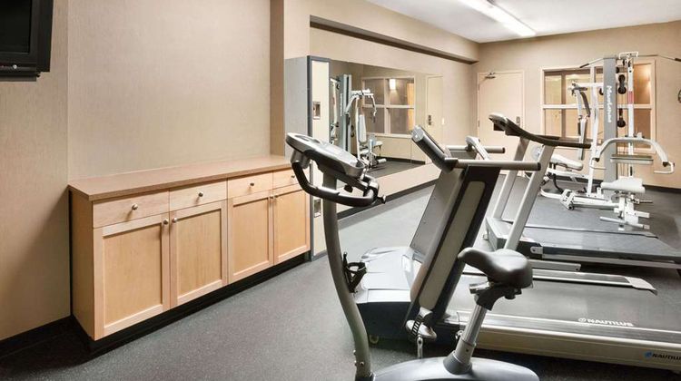 Days Inn & Suites Cochrane Health