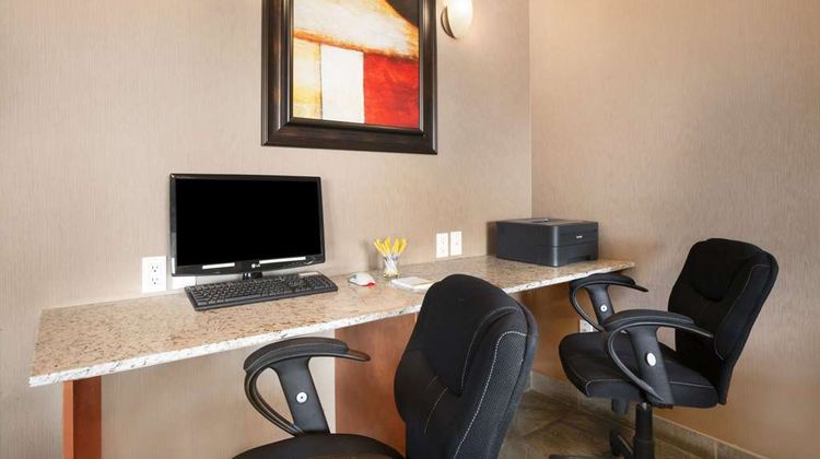 Days Inn & Suites Cochrane Other