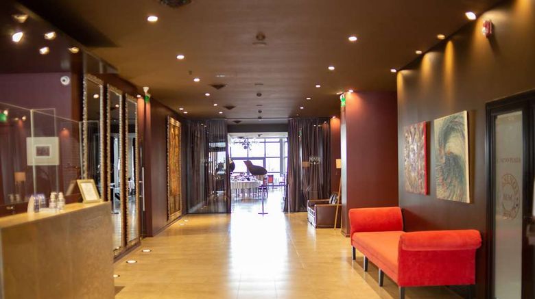 <b>Howard Johnson Plaza Jujuy Restaurant</b>. Images powered by <a href="https://iceportal.shijigroup.com/" title="IcePortal" target="_blank">IcePortal</a>.