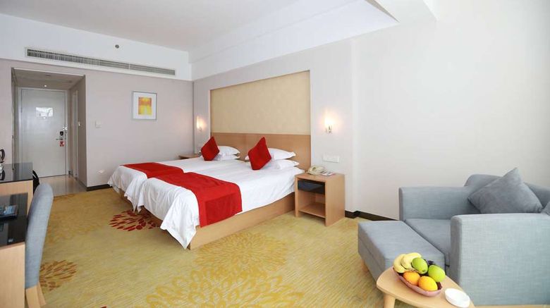<b>Ramada Plaza Riverside Hangzhou Room</b>. Images powered by <a href="https://iceportal.shijigroup.com/" title="IcePortal" target="_blank">IcePortal</a>.