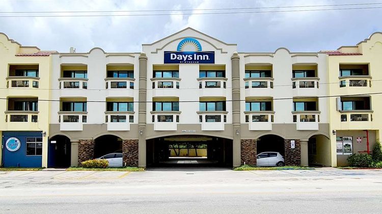 Days Inn Guam-Tamuning Exterior