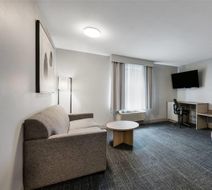 Days Inn Thunder Bay North Room
