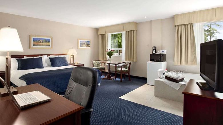 <b>Travelodge Trenton Suite</b>. Images powered by <a href="https://iceportal.shijigroup.com/" title="IcePortal" target="_blank">IcePortal</a>.