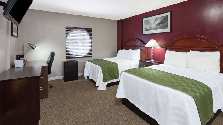 Knights Inn Los Angeles Central Room