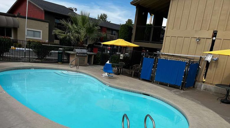 <b>Super 8 Red Bluff Pool</b>. Images powered by <a href="https://iceportal.shijigroup.com/" title="IcePortal" target="_blank">IcePortal</a>.