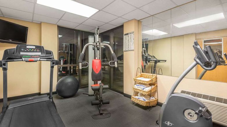 <b>Ramada Columbus Polaris Health</b>. Images powered by <a href="https://iceportal.shijigroup.com/" title="IcePortal" target="_blank">IcePortal</a>.