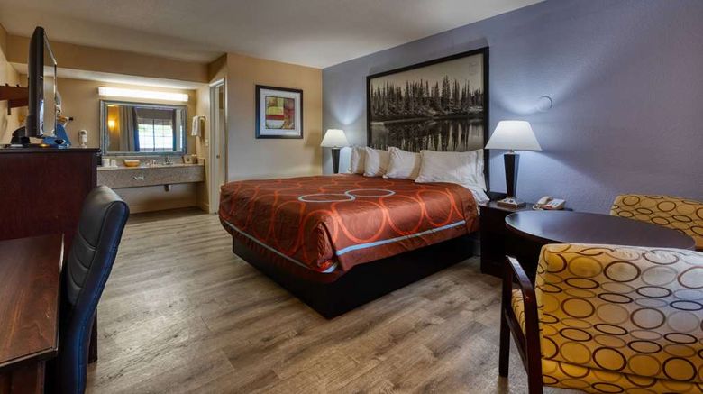 <b>Super 8 Payson Room</b>. Images powered by <a href="https://iceportal.shijigroup.com/" title="IcePortal" target="_blank">IcePortal</a>.