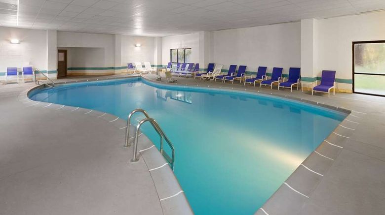 <b>Days Inn & Suites Northwest Indianapolis Pool</b>. Images powered by <a href="https://iceportal.shijigroup.com/" title="IcePortal" target="_blank">IcePortal</a>.