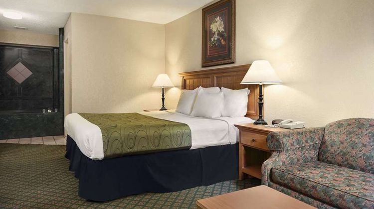 Days Inn & Suites Stuttgart Room