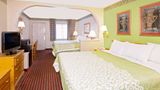 <b>Days Inn & Suites Starkville Room</b>. Images powered by <a href="https://iceportal.shijigroup.com/" title="IcePortal" target="_blank">IcePortal</a>.