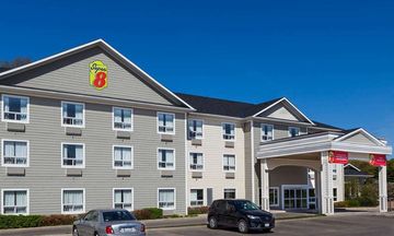 Super 8 Midland