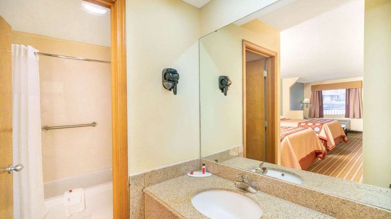 <b>Super 8 North Little Rock/McCain Room</b>. Images powered by <a href="https://iceportal.shijigroup.com/" title="IcePortal" target="_blank">IcePortal</a>.