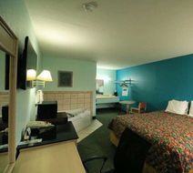 Travelodge Parkersburg Room