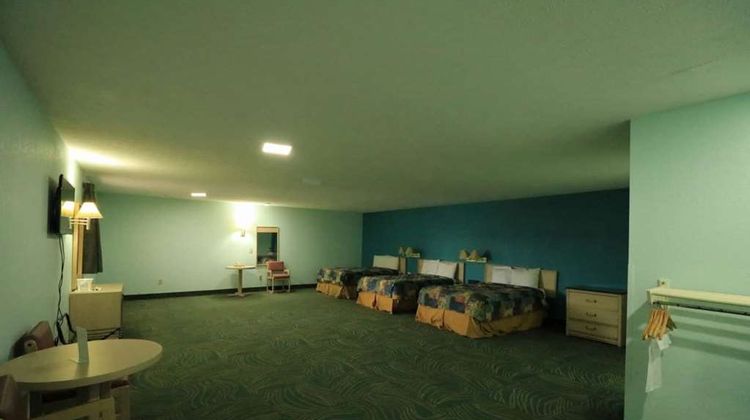 Travelodge Parkersburg Room