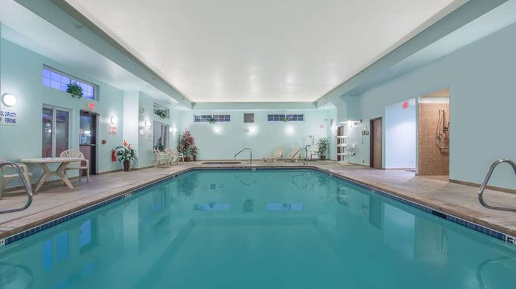 Days Inn Manitou Springs Pool