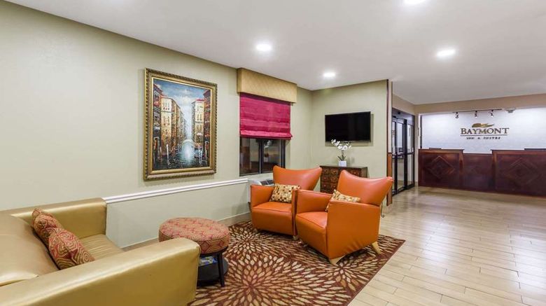 <b>Baymont Inn & Suites  Garden City Lobby</b>. Images powered by <a href="https://iceportal.shijigroup.com/" title="IcePortal" target="_blank">IcePortal</a>.