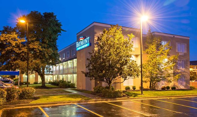 Baymont Inn & Suites Louisville East Exterior