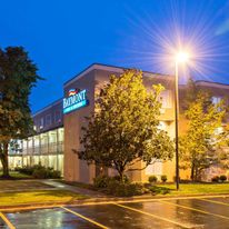 Baymont Inn & Suites Louisville East