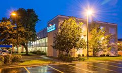 Baymont Inn & Suites Louisville East