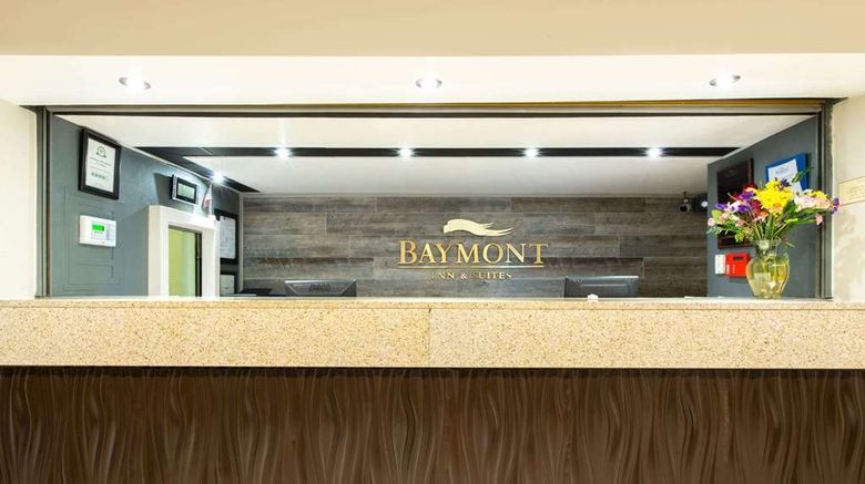 <b>Baymont Inn & Suites Louisville East Lobby</b>. Images powered by <a href="https://iceportal.shijigroup.com/" title="IcePortal" target="_blank">IcePortal</a>.