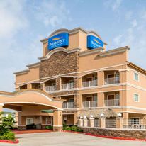Baymont Inn & Suites Galveston