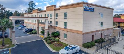 Baymont Inn & Suites Savannah South Exterior