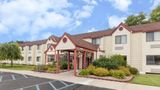 Baymont Inn & Suites Gaylord Exterior