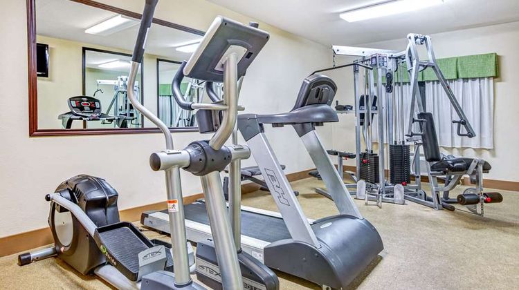 Baymont Inn & Suites Dallas/ Love Field Health