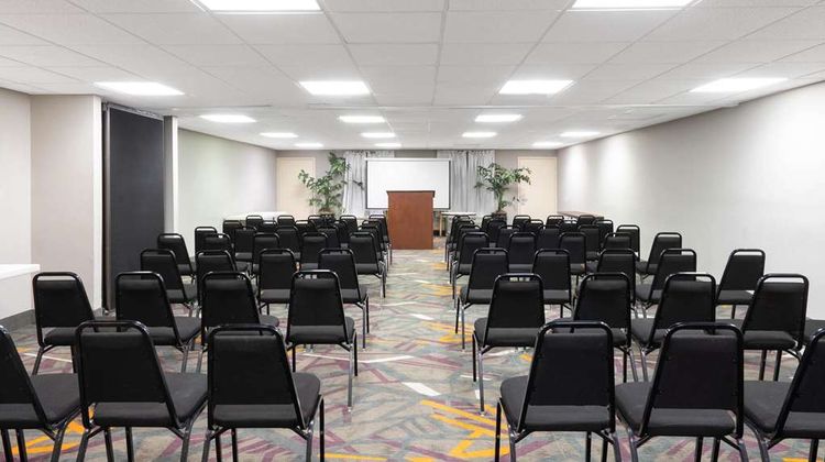 Baymont Inn & Suites Murfreesboro Meeting