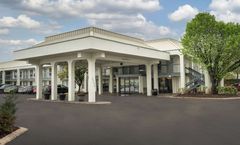 Baymont Inn & Suites Murfreesboro
