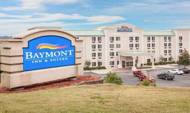 Baymont Inn & Suites Hot Springs Exterior